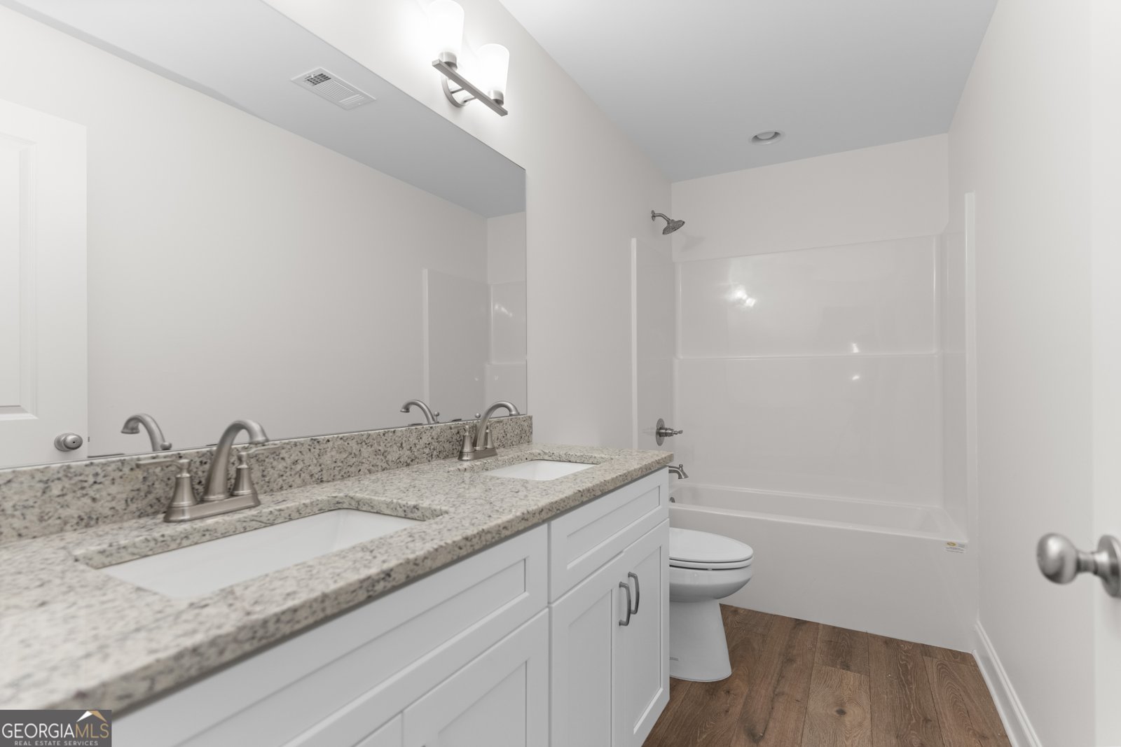 2911 Carey Station Greensboro - 18