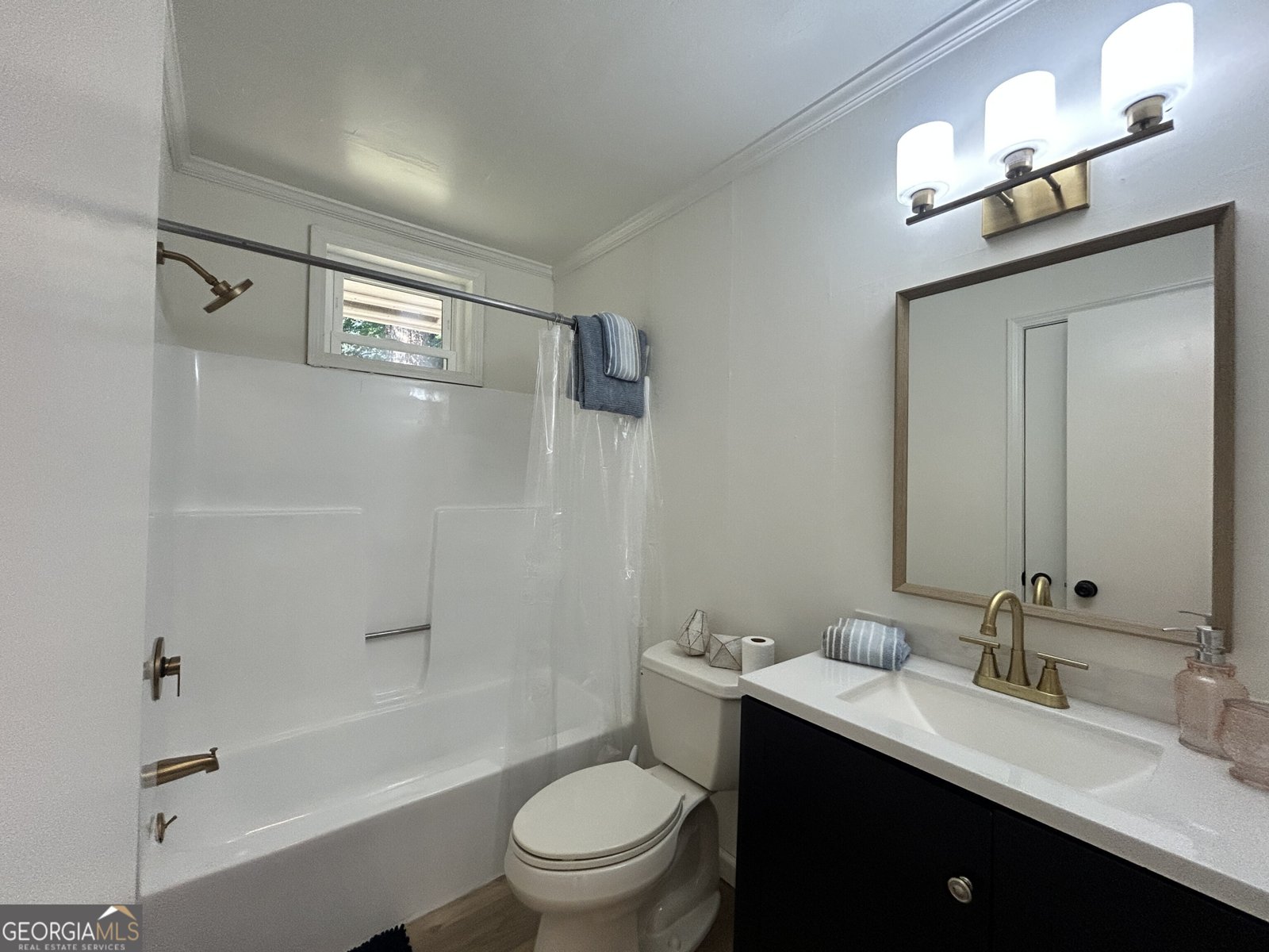 898 Verona Drive Clarkston - 18