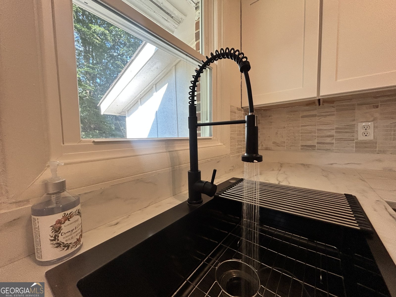 898 Verona Drive Clarkston - 9