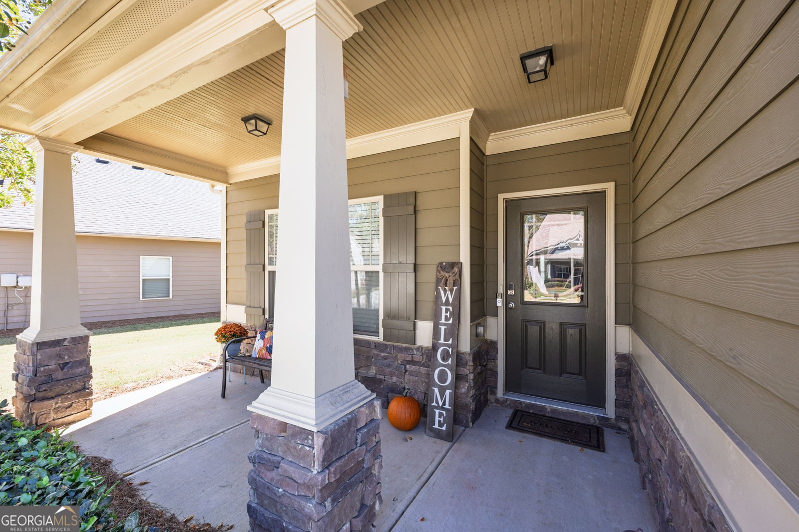 487 Hawthorne Ridge Circle Dallas - 2