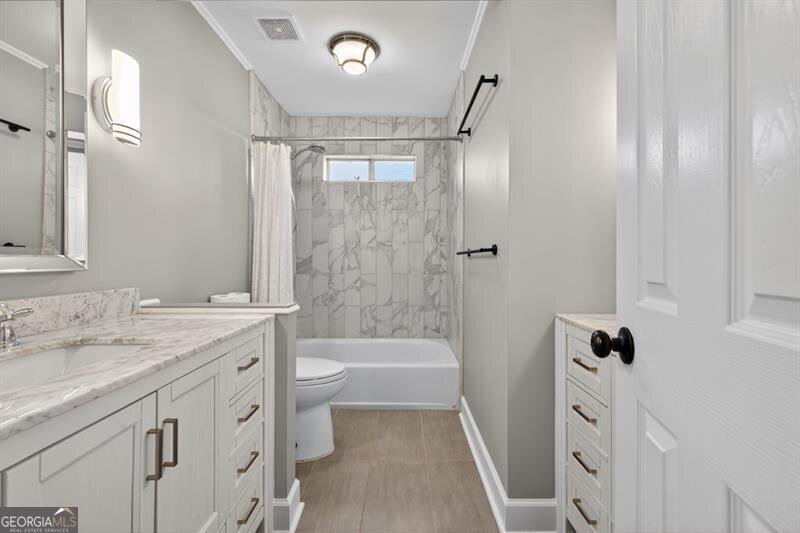 2559 Dunhaven Glen Snellville - 36