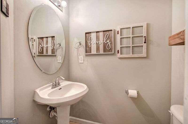 143 Princeton Avenue Adairsville - 25