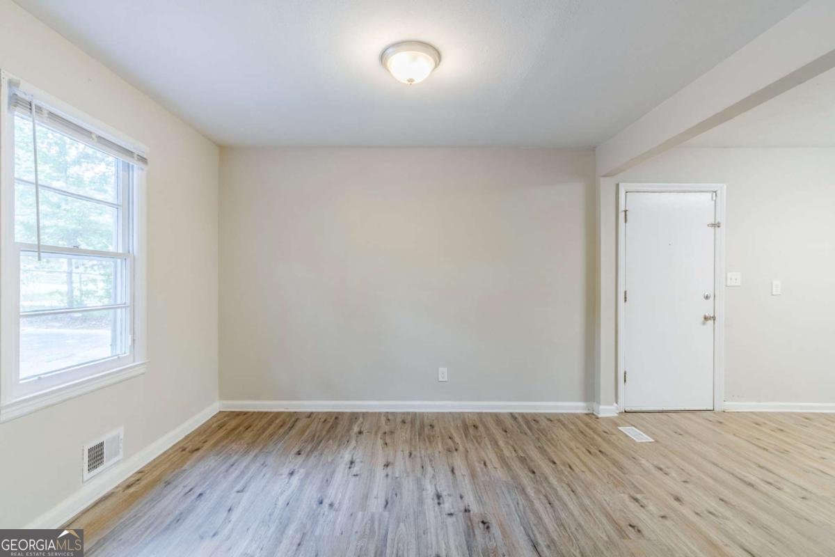 6281 Denny Lane Mableton - 10