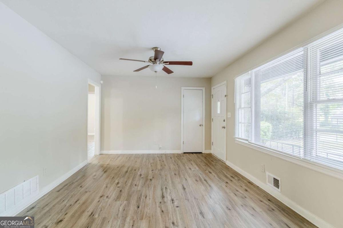 6281 Denny Lane Mableton - 7