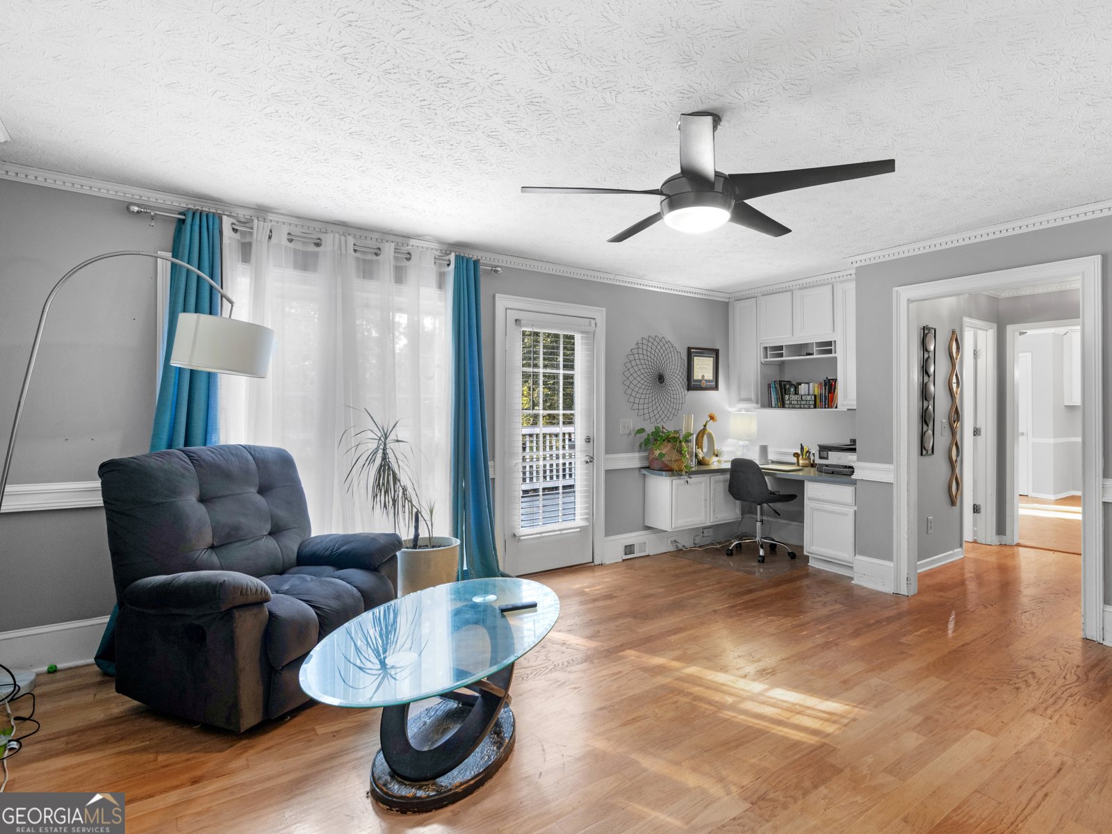 586 Clubland Circle Conyers - 1