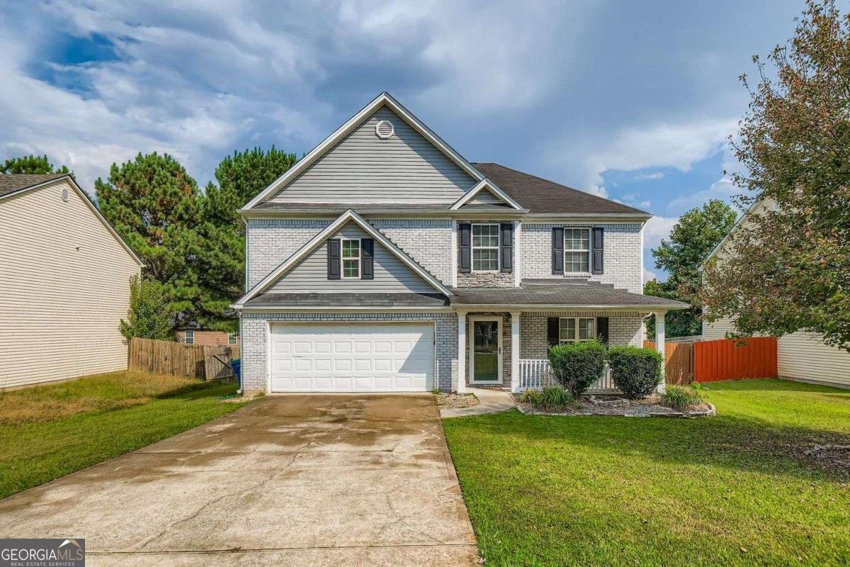 8352 Milam Loop Fairburn - 1
