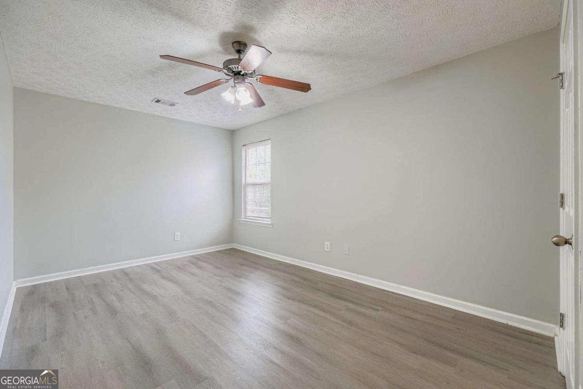 8352 Milam Loop Fairburn - 22