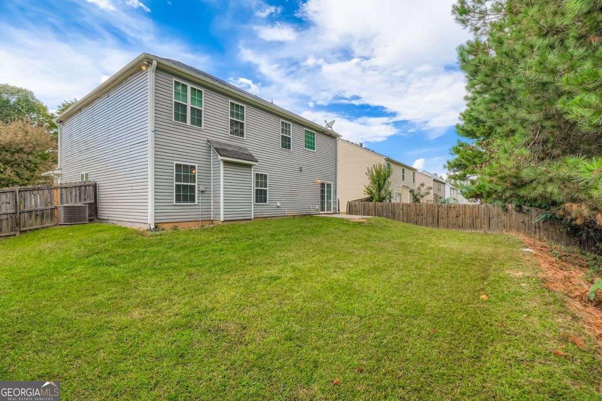 8352 Milam Loop Fairburn - 27
