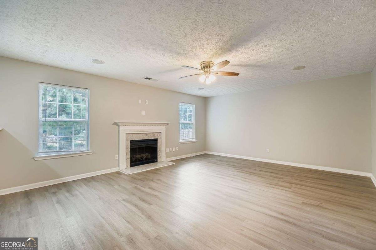 8352 Milam Loop Fairburn - 3