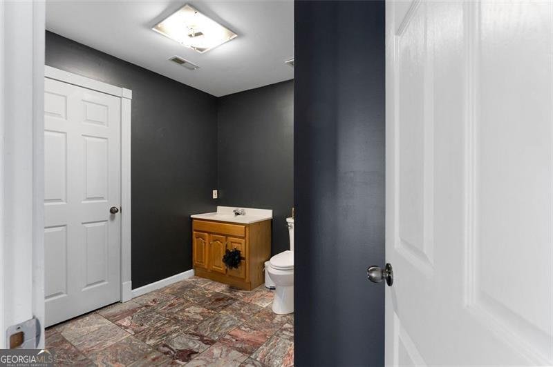 1211 Bellview Road Rockmart - 24