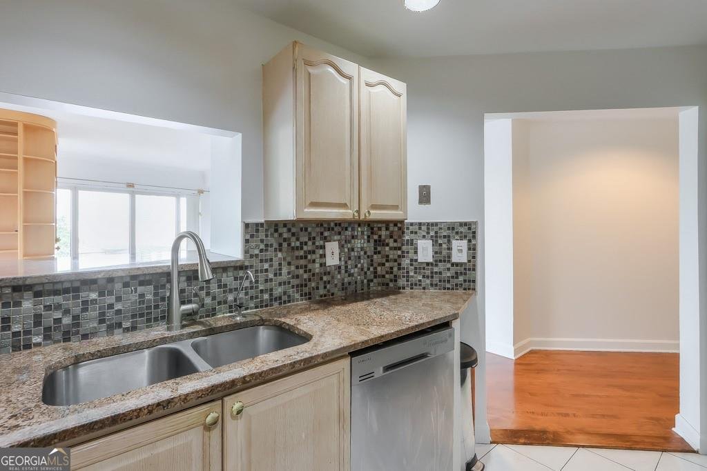 3475 Oak Valley Road Atlanta - 29