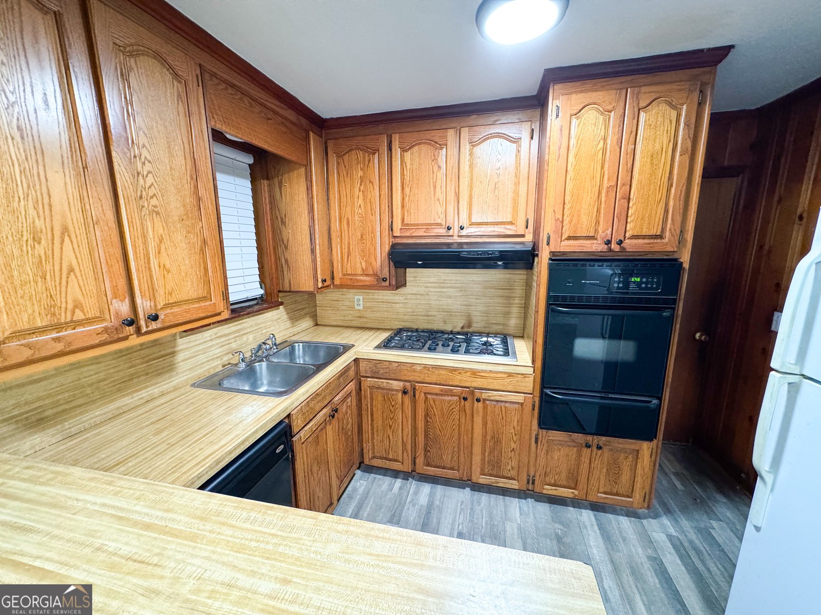 201 Chilton Crescent Lagrange - 4