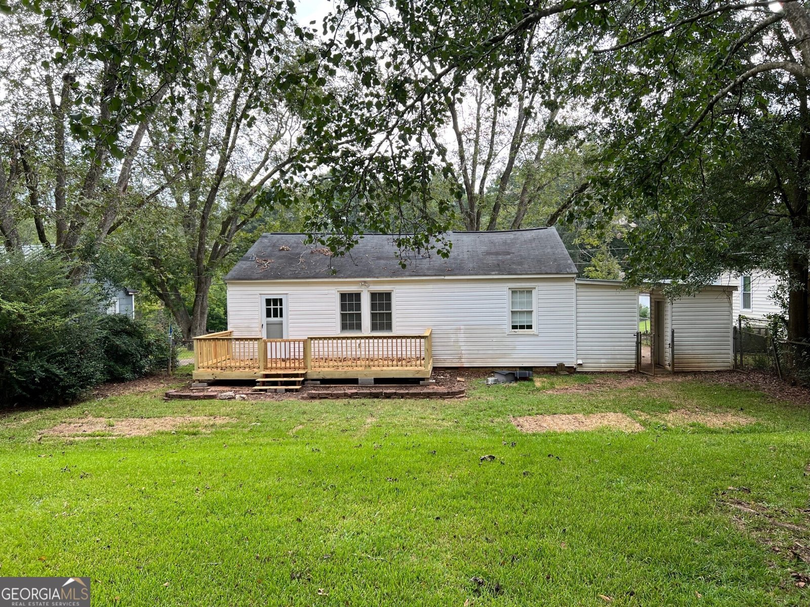 306 Doty Drive Thomaston - 11