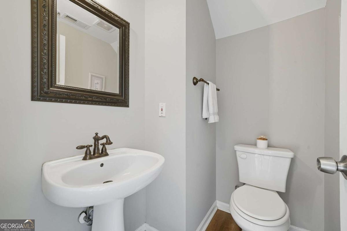 615 Bedford Court Woodstock - 23