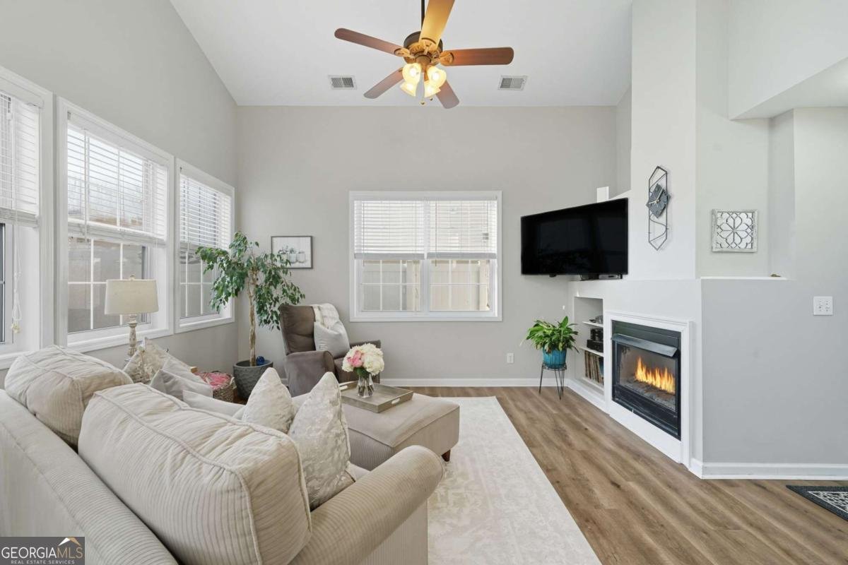 615 Bedford Court Woodstock - 5