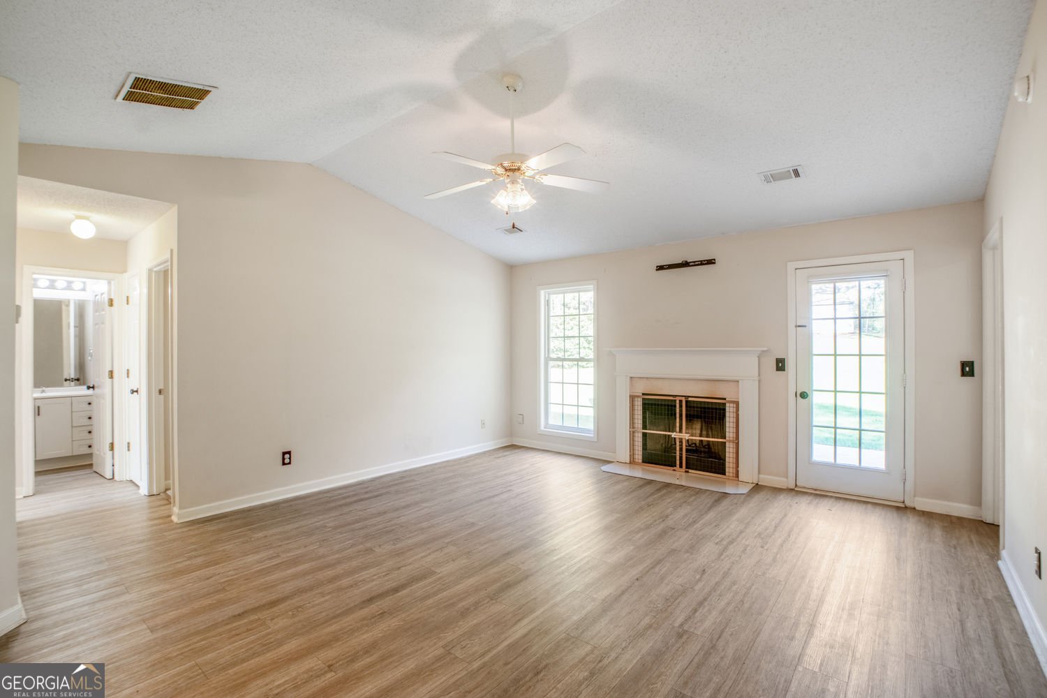 1109 Ravenwood Drive Bethlehem - 13