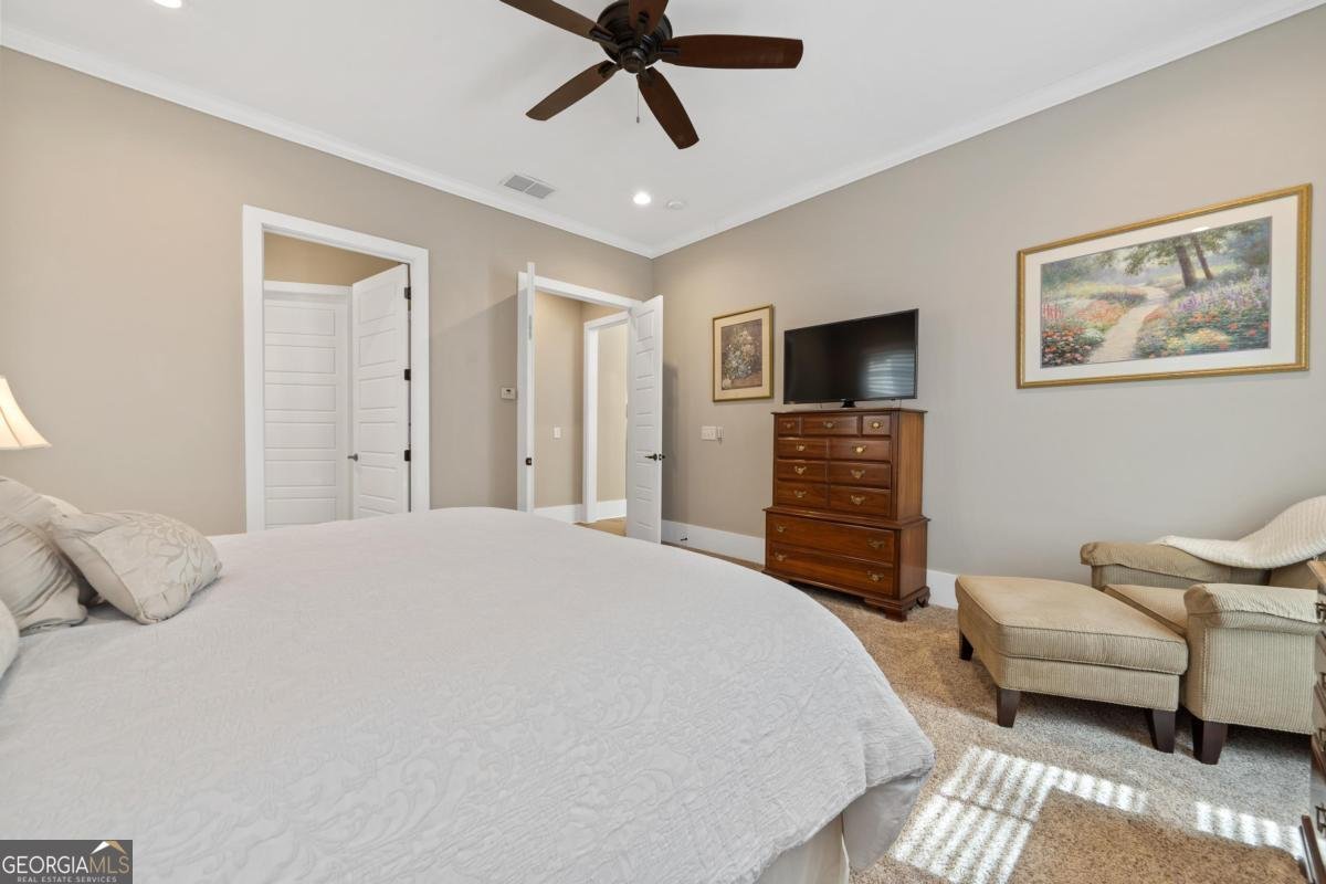 1040 Quaker Ridge Road Greensboro - 24