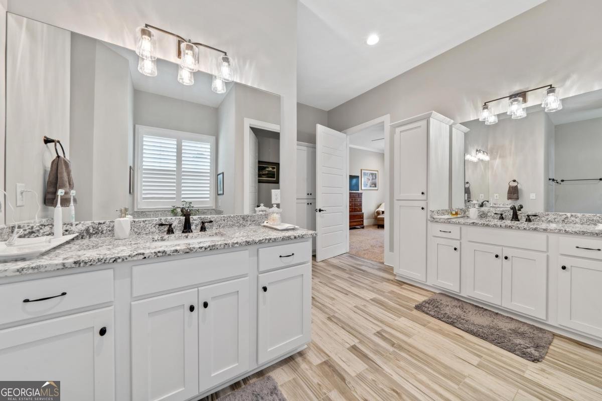1040 Quaker Ridge Road Greensboro - 27
