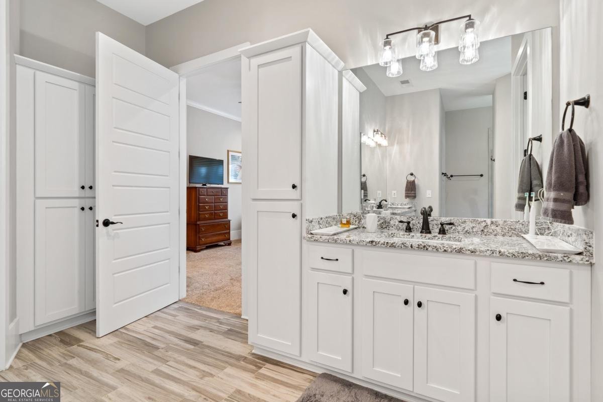 1040 Quaker Ridge Road Greensboro - 28