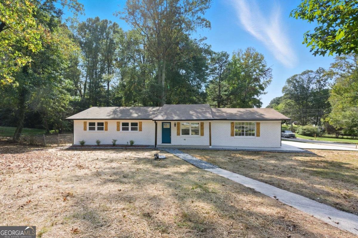 2087 Chestnut Way Lithia Springs - 1