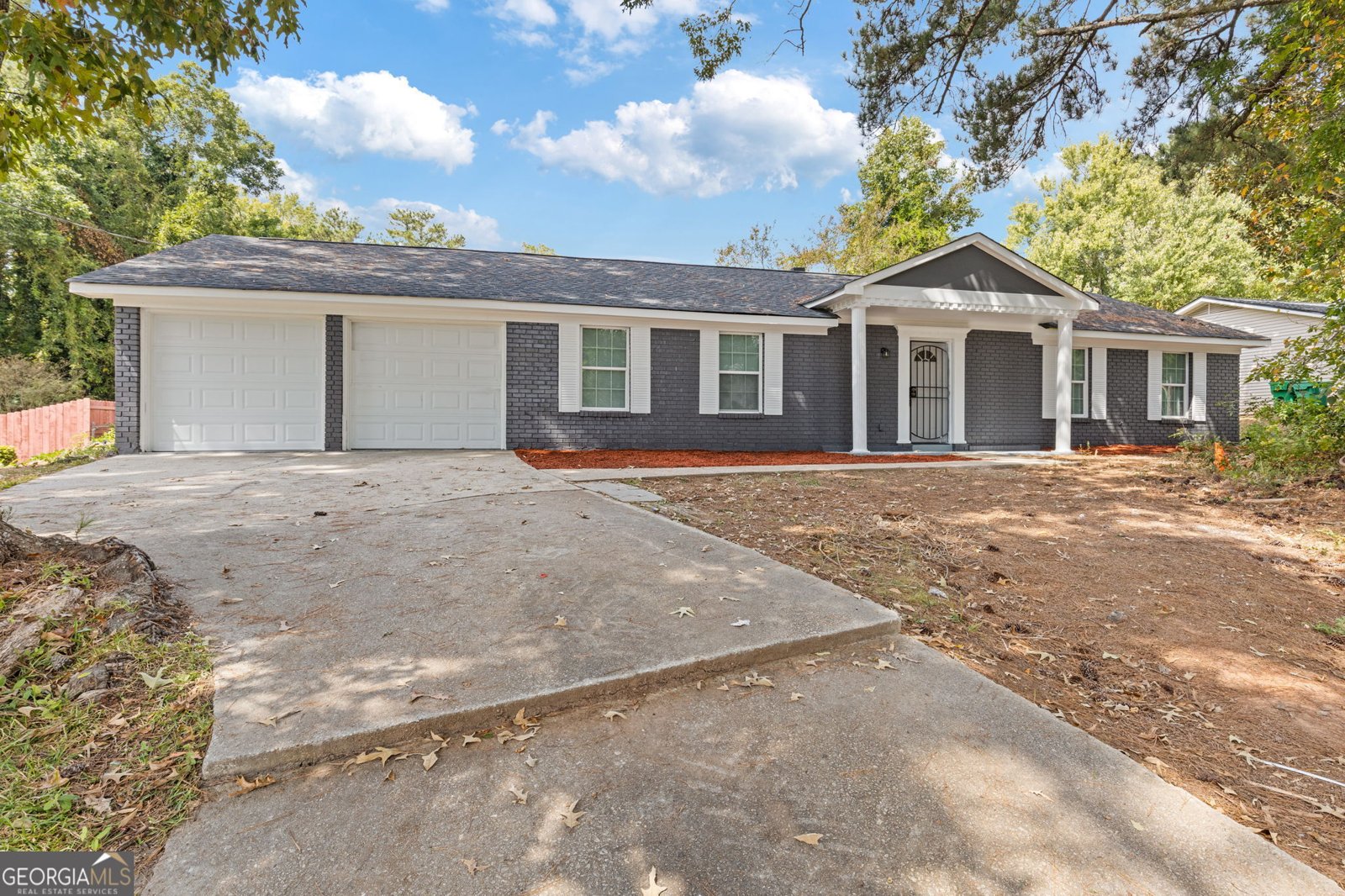 2061 Wellborn Road Lithonia - 1