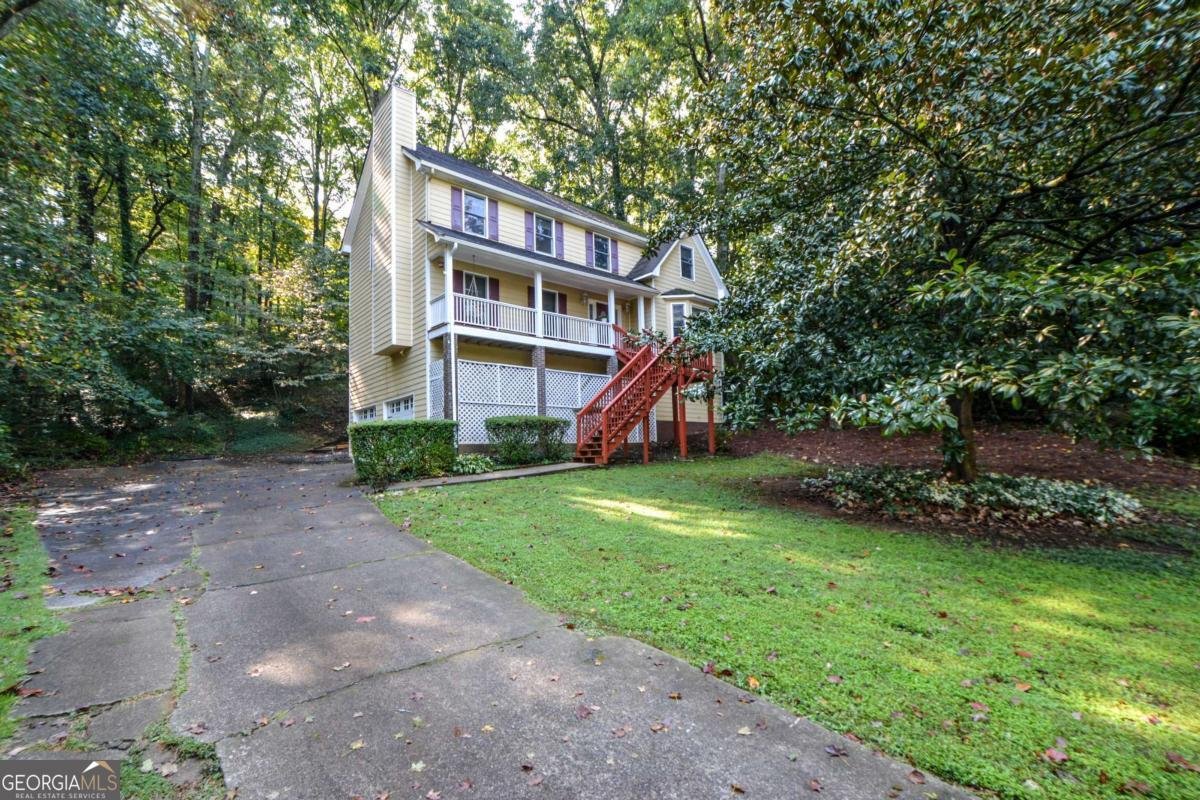 591 Wentworth Drive Acworth - 1