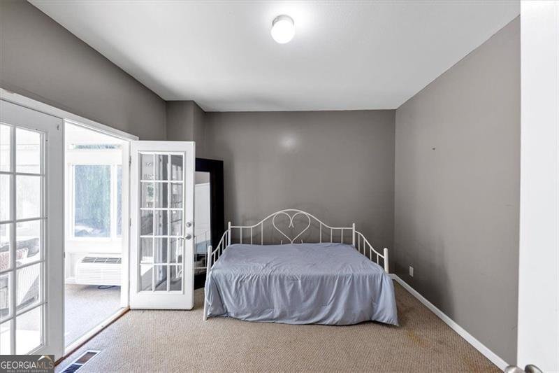 2052 EVERGREEN Drive Conyers - 21