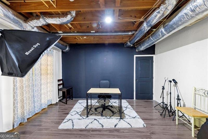 2052 EVERGREEN Drive Conyers - 48