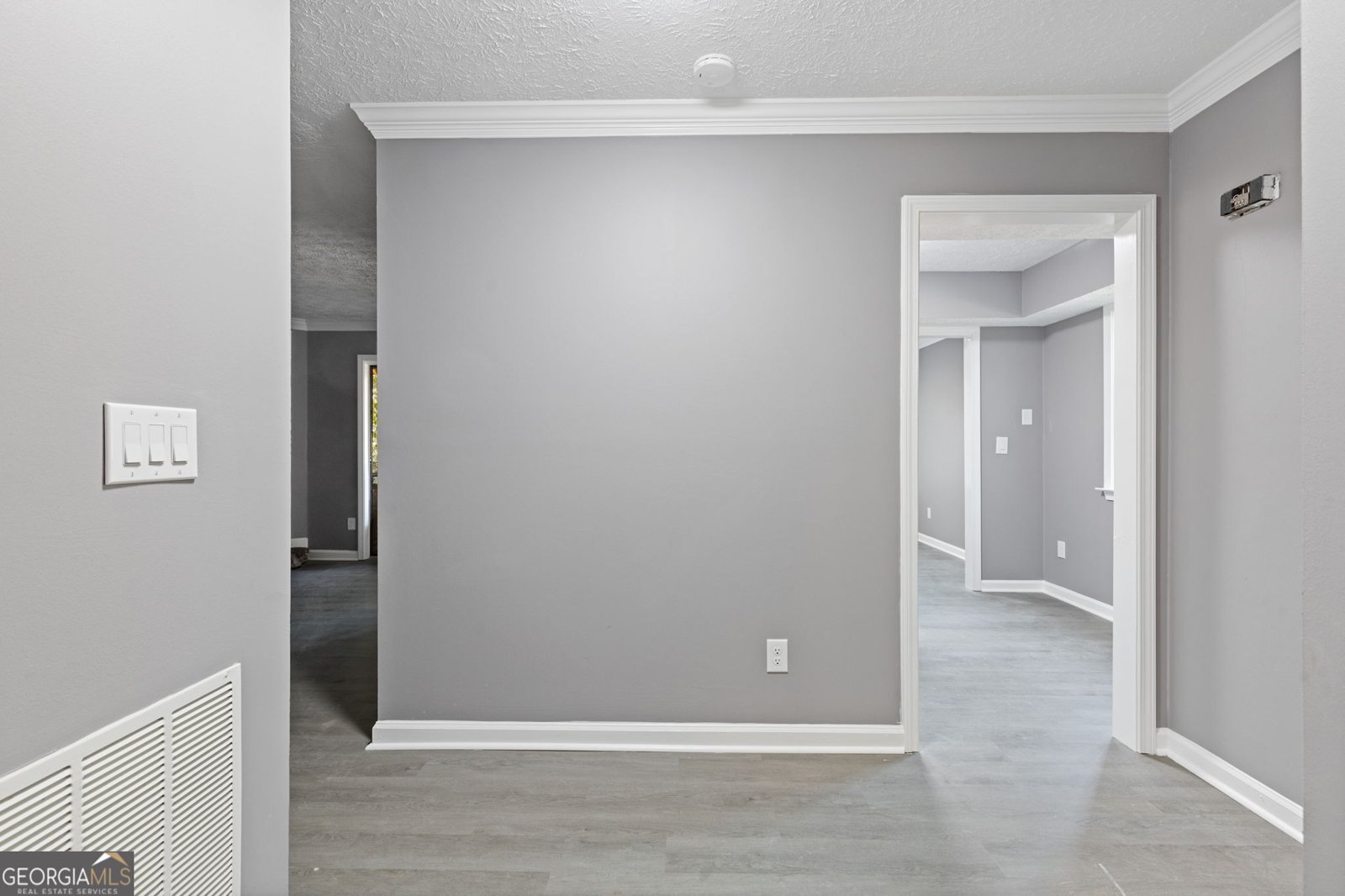 836 Lake Hollow Boulevard Marietta - 4