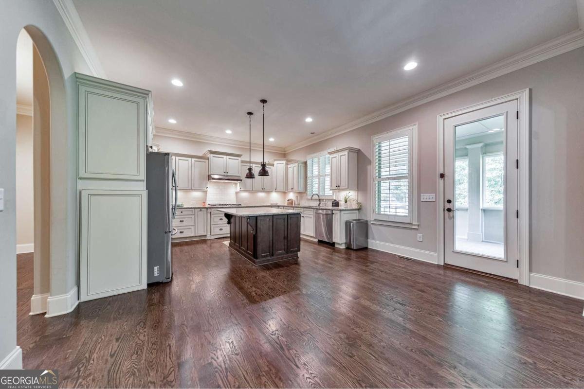 2423 Rosapenna Lane Kennesaw - 27
