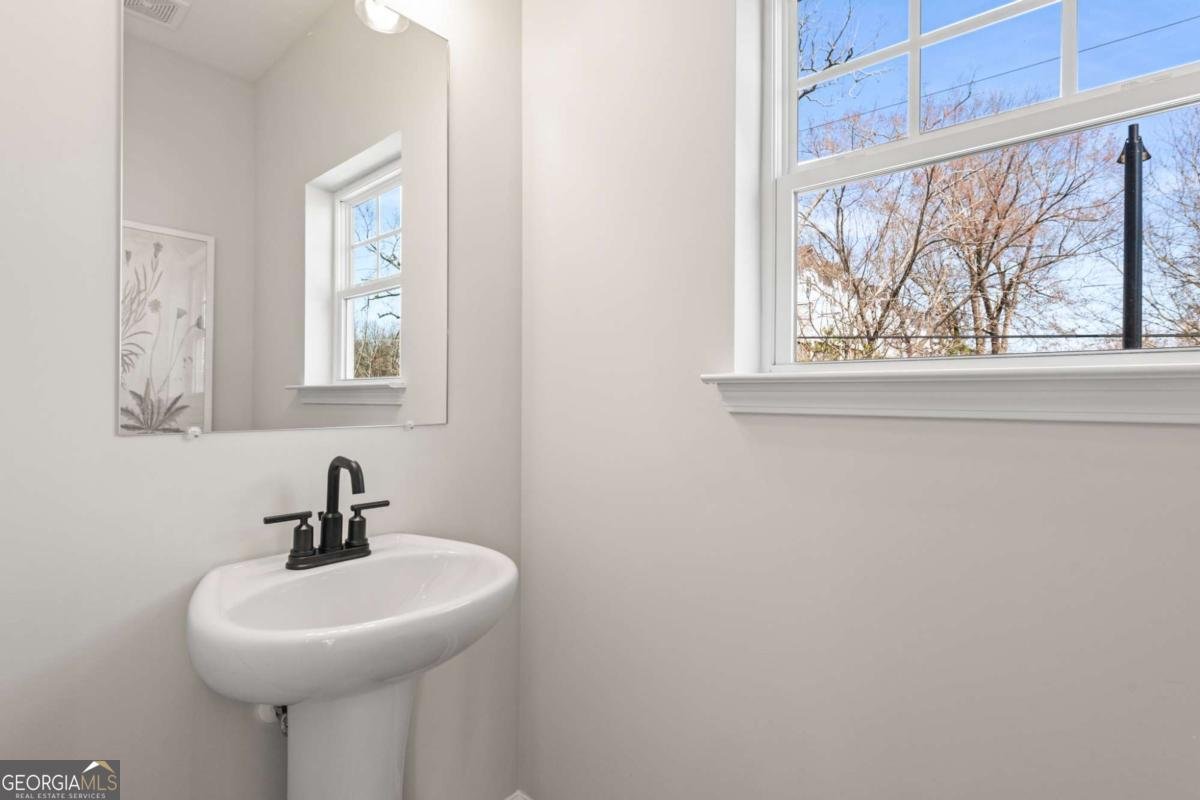 1971 Hollywood Road Atlanta - 24