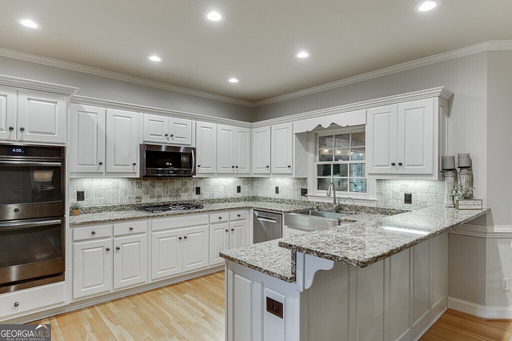 6100 Wild Timber Road Sugar Hill - 11