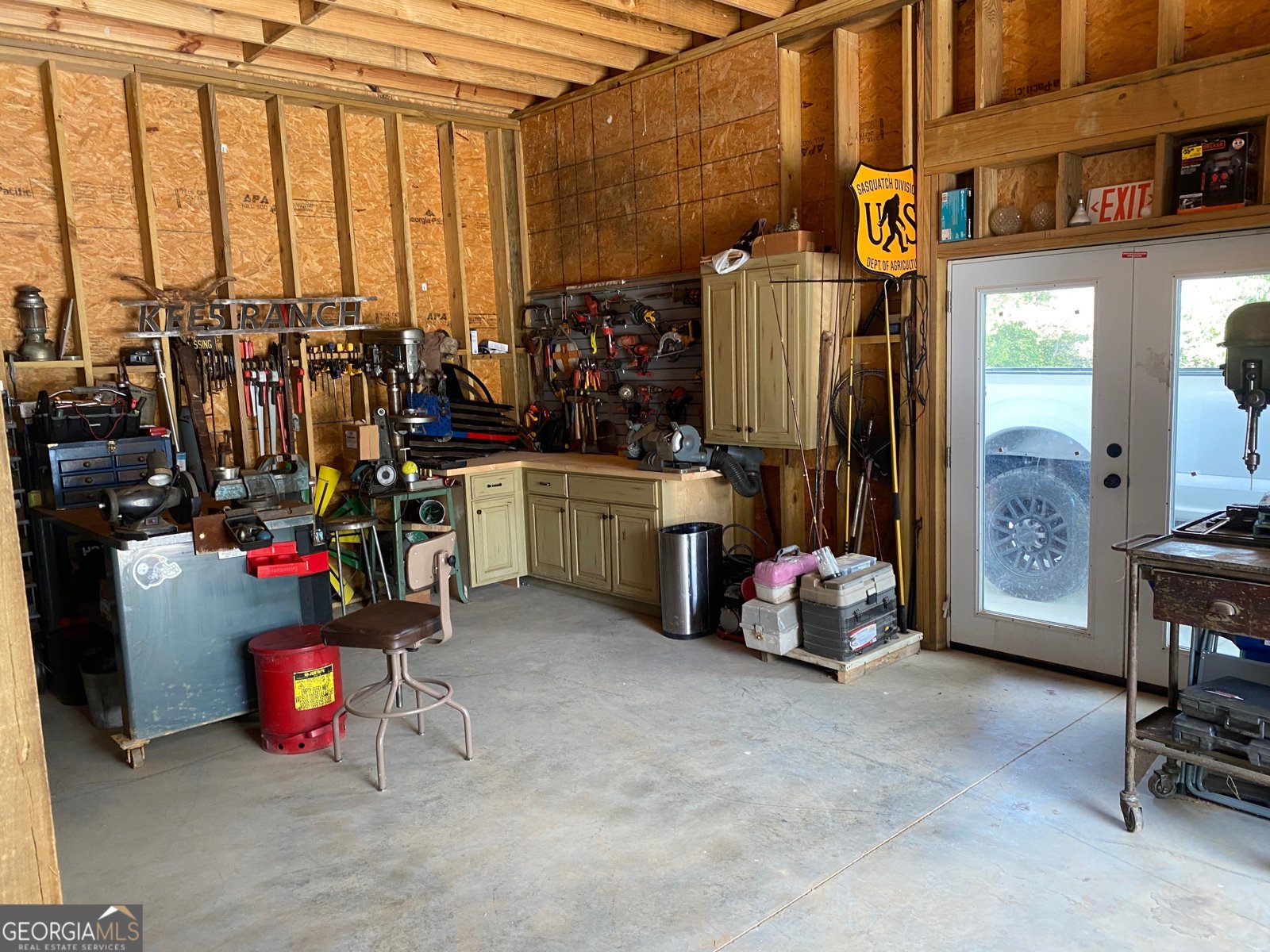 5265 New Liberty Road Clarkesville - 54