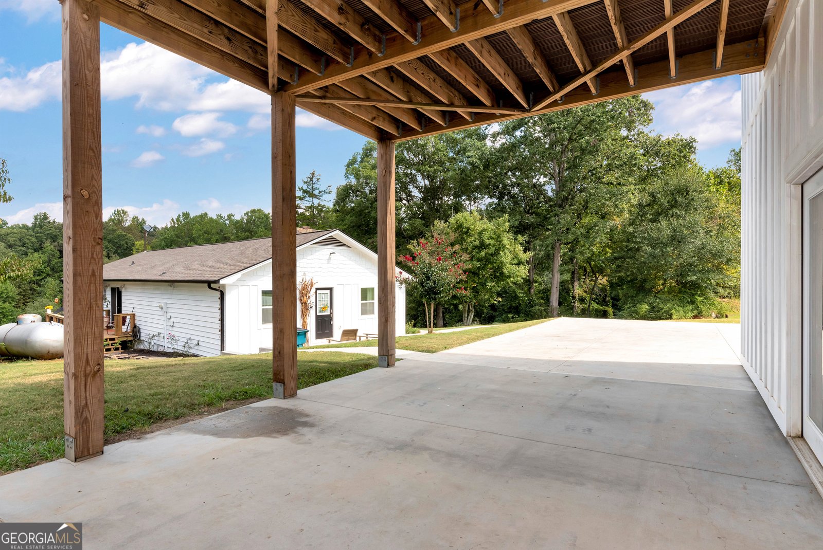 5265 New Liberty Road Clarkesville - 57