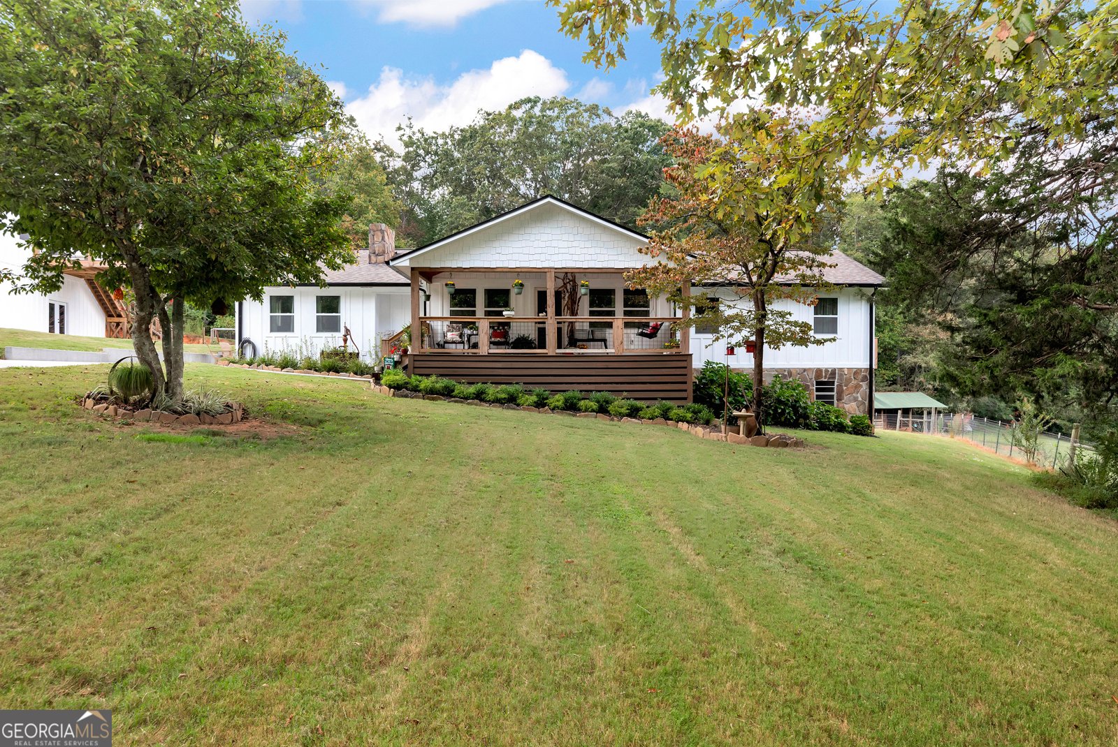5265 New Liberty Road Clarkesville - 76