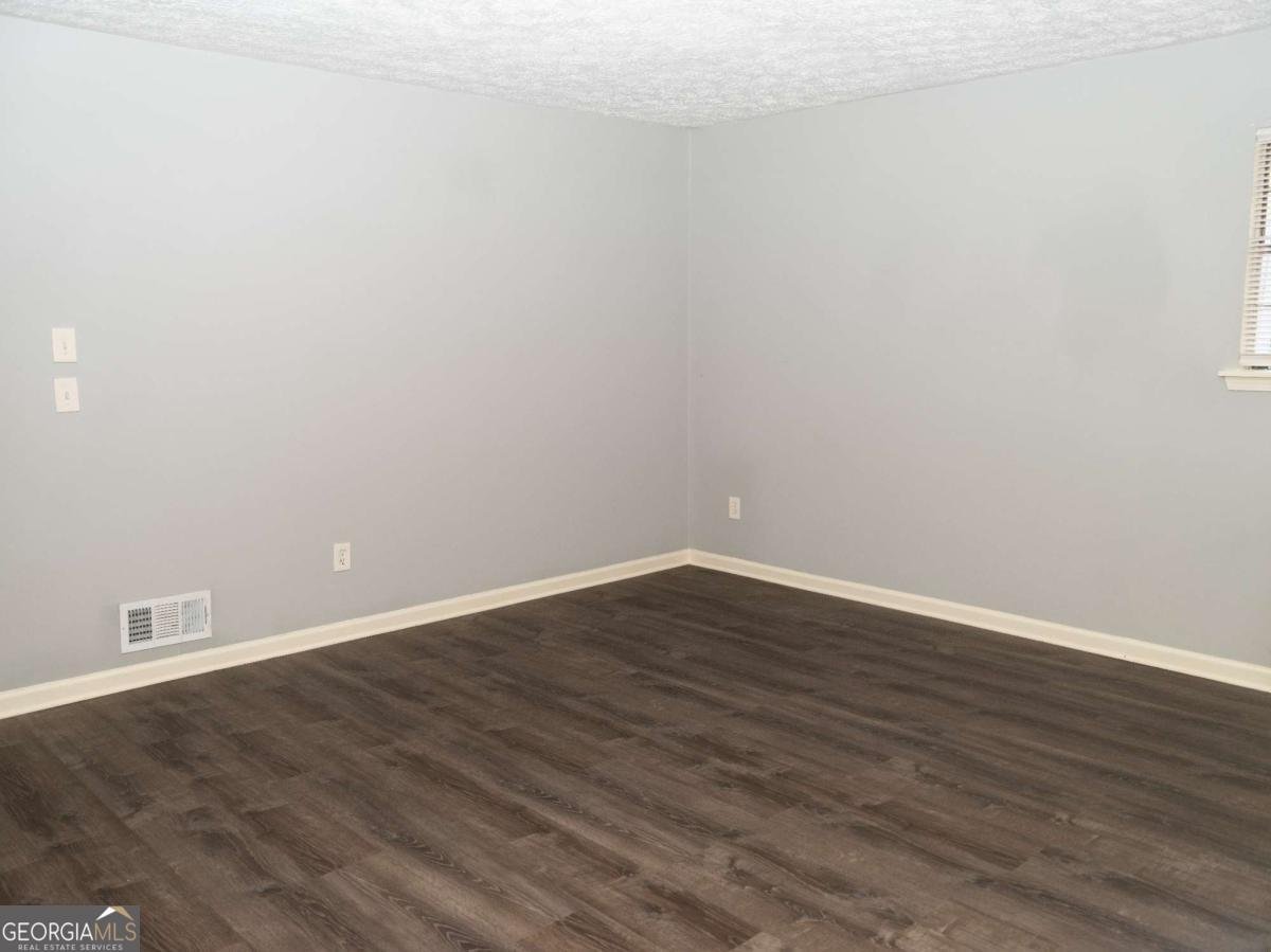 3738 Burnt Leaf Lane Snellville - 6