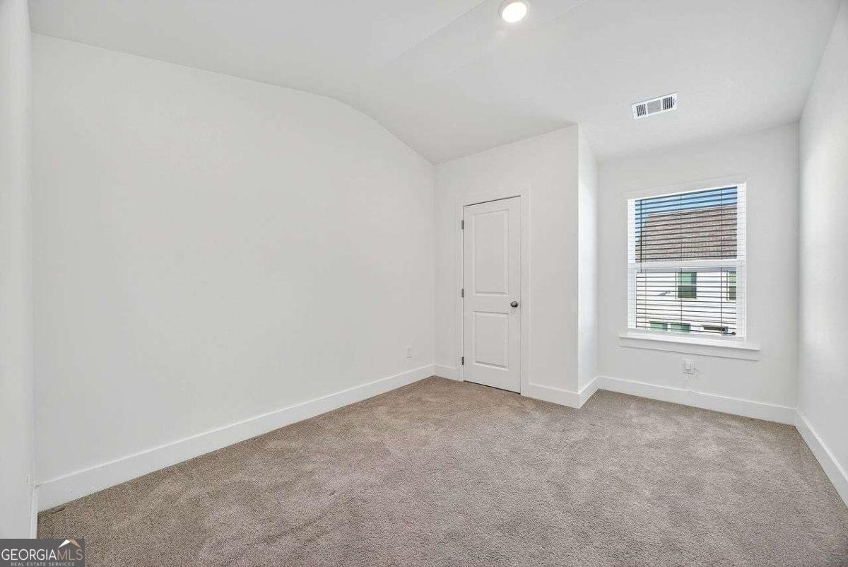 114 AUBURN VALLEY Way Auburn - 25