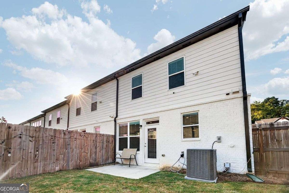 114 AUBURN VALLEY Way Auburn - 31