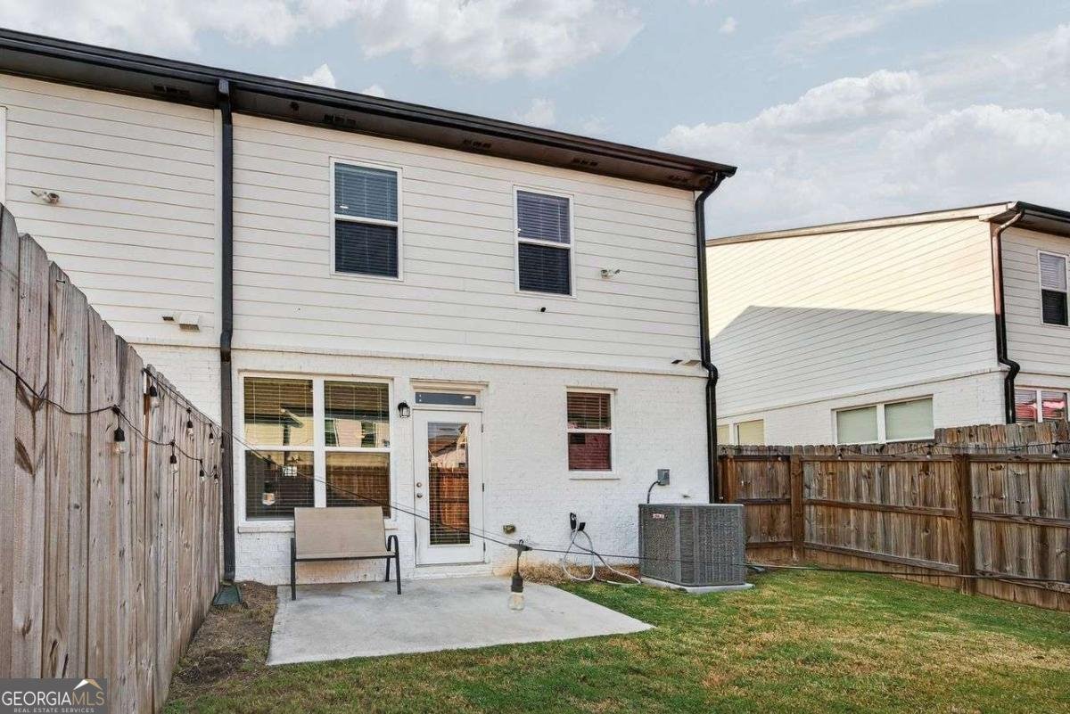 114 AUBURN VALLEY Way Auburn - 32