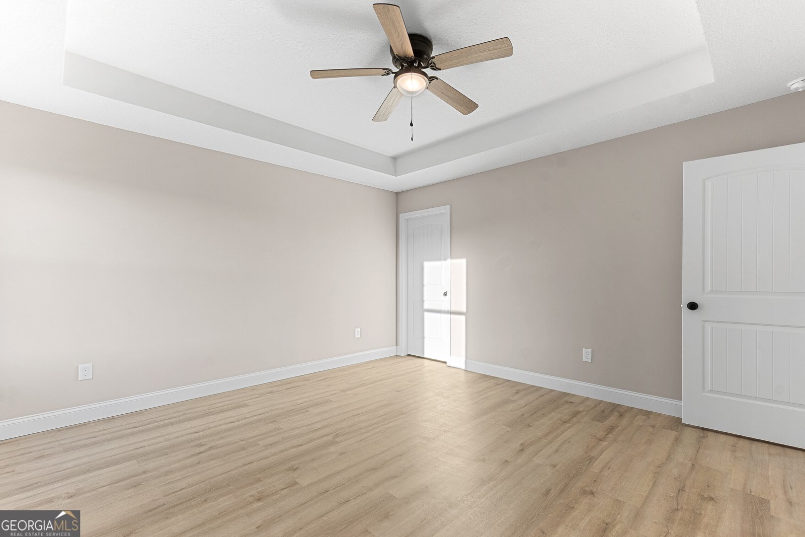 238 Beau Claire Circle Byron - Photo 19