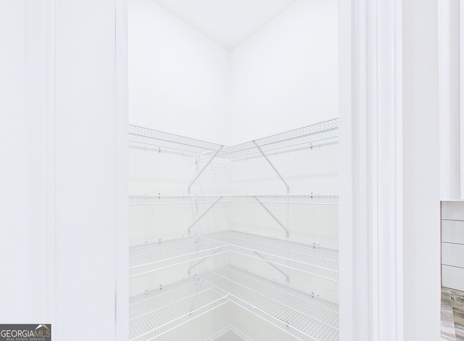 238 Beau Claire Circle Byron - Photo 31