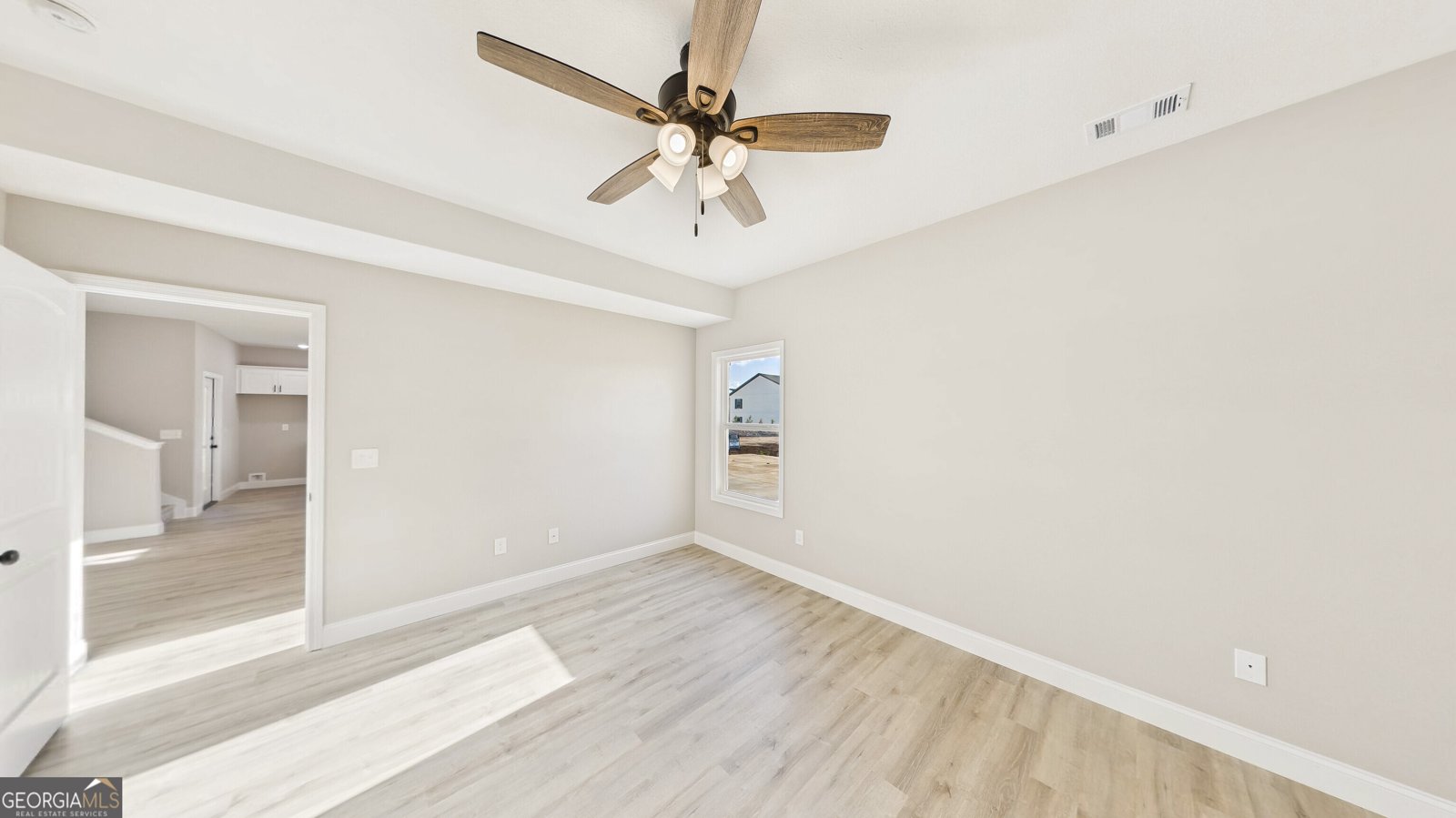 238 Beau Claire Circle Byron - Photo 35