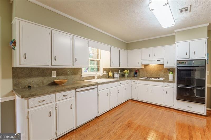 1516 BLACKSPRUCE Court Lilburn - 15