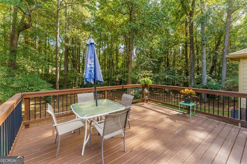 1516 BLACKSPRUCE Court Lilburn - 57