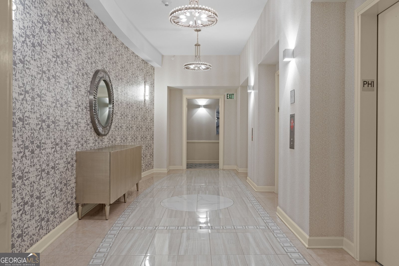 3475 Oak Valley Road Atlanta - 27