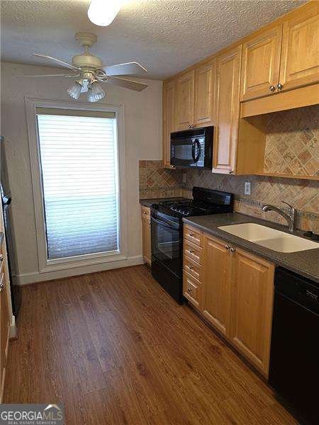 605 Woodcliff Drive Sandy Springs - 16