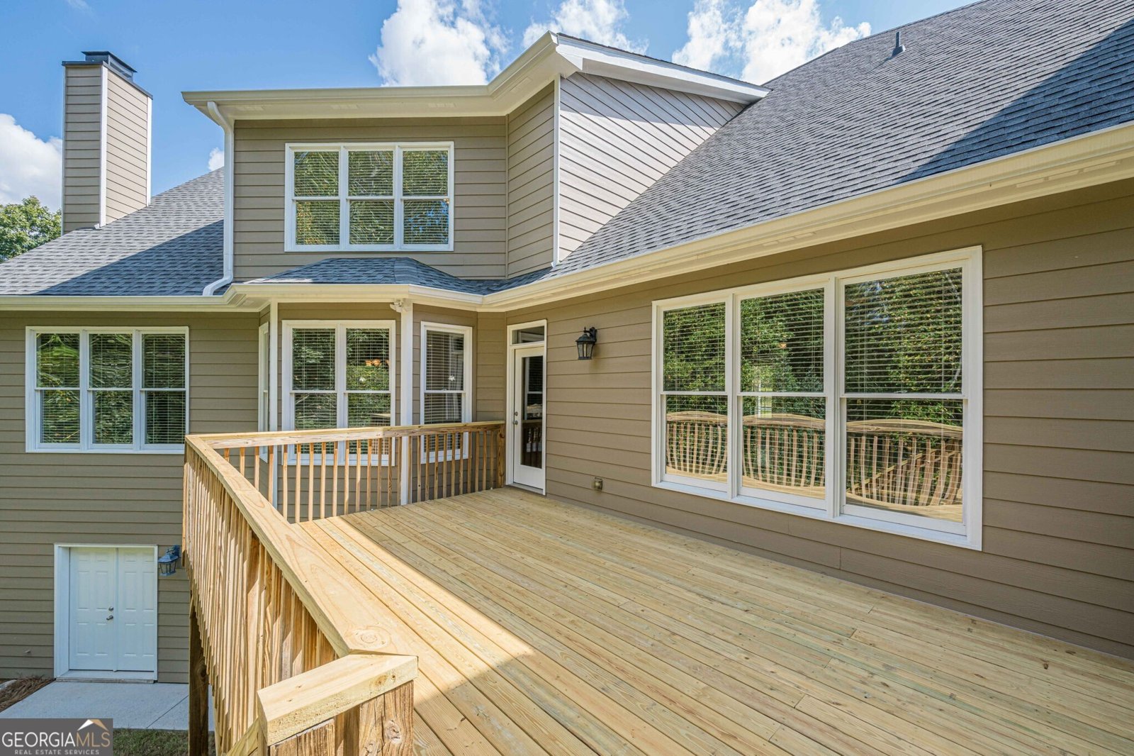 1663 Wheatstone Drive Grayson - 81