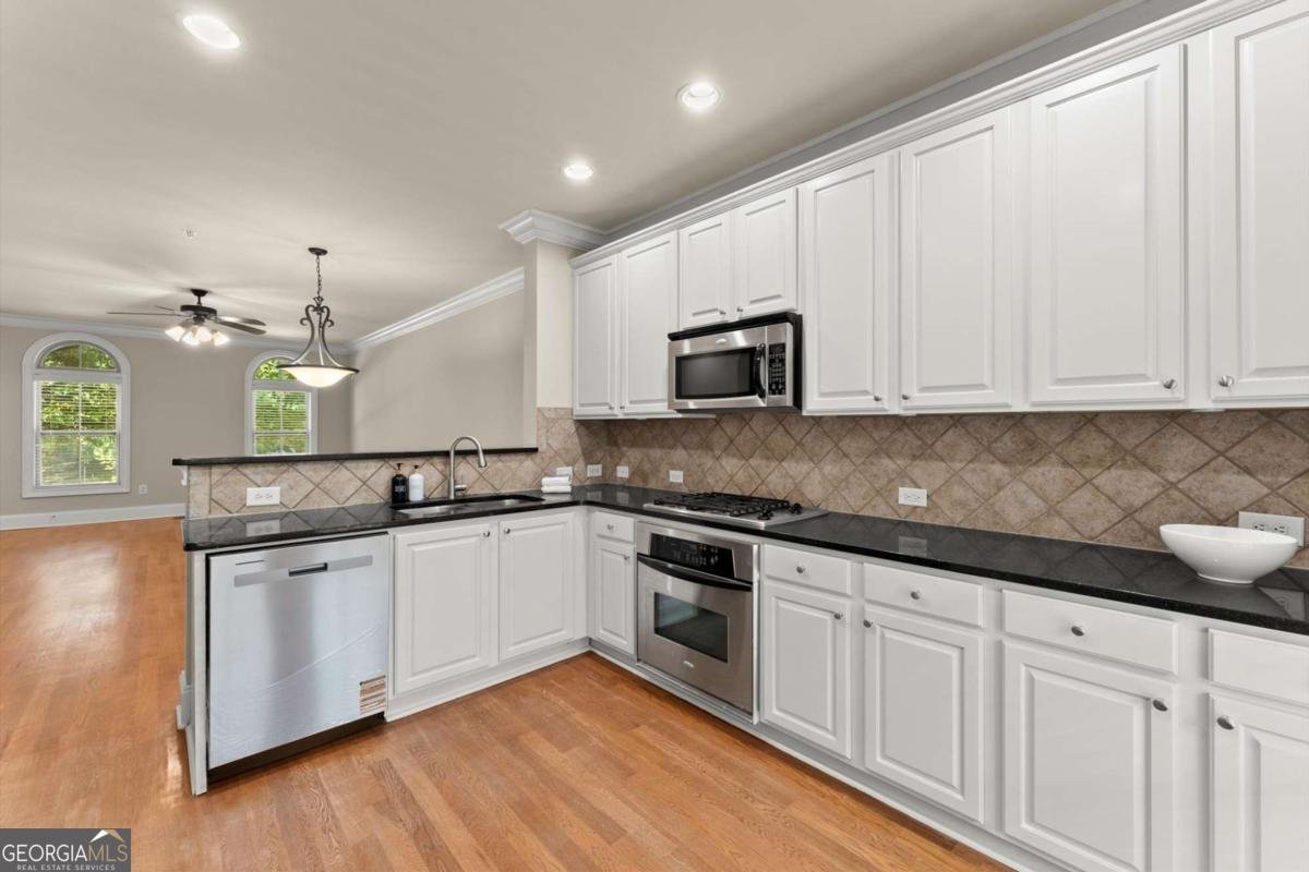 6468 Chariot Street Atlanta - 11