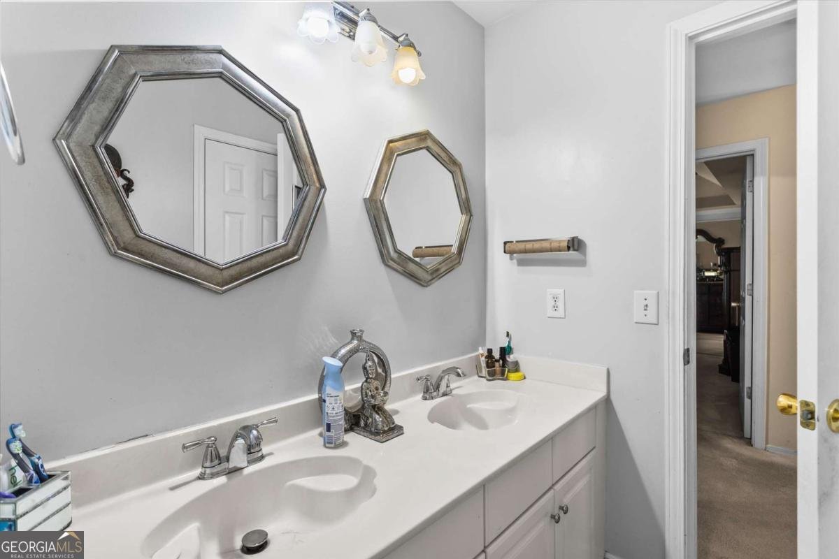 645 MOUNTAIN OAKS Parkway Stone Mountain - 11