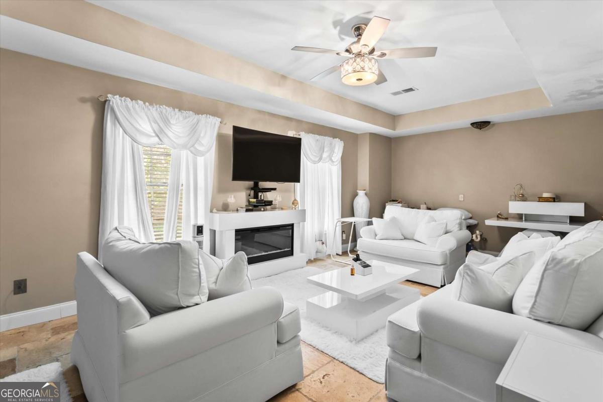 645 MOUNTAIN OAKS Parkway Stone Mountain - 31